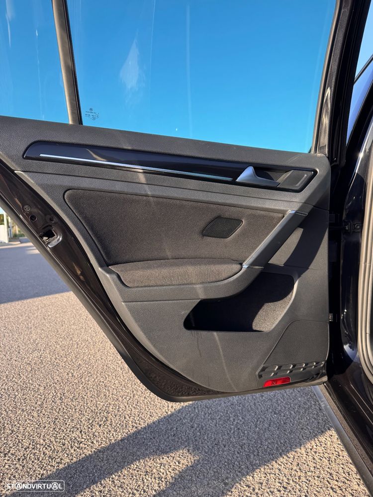 VW Golf GTD BlueMotion - 17