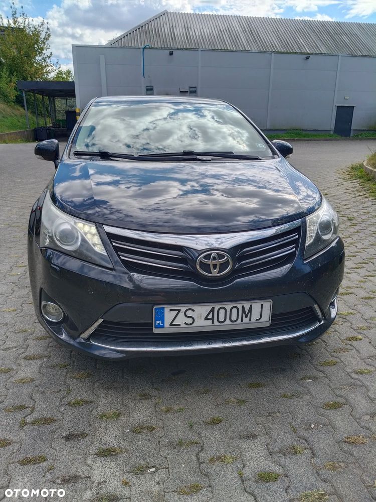 Toyota Avensis 2.0 D-4D Premium - 1