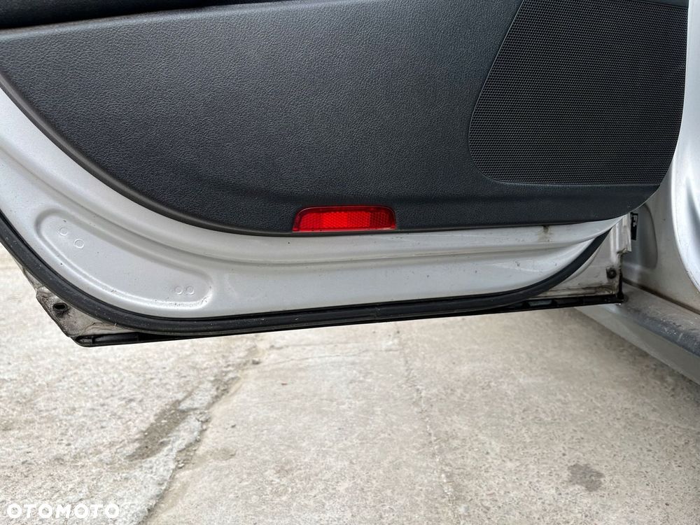 VW PASSAT B6 DRZWI LEWY TYŁ LEWE TYLNE - 13