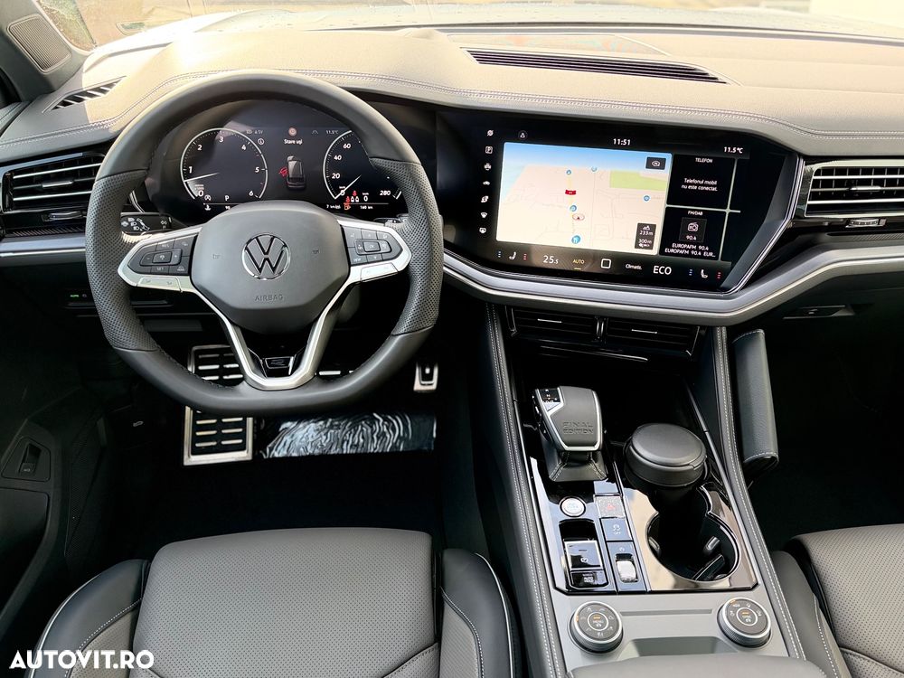 Volkswagen Touareg V6 TDI R-Style - 5