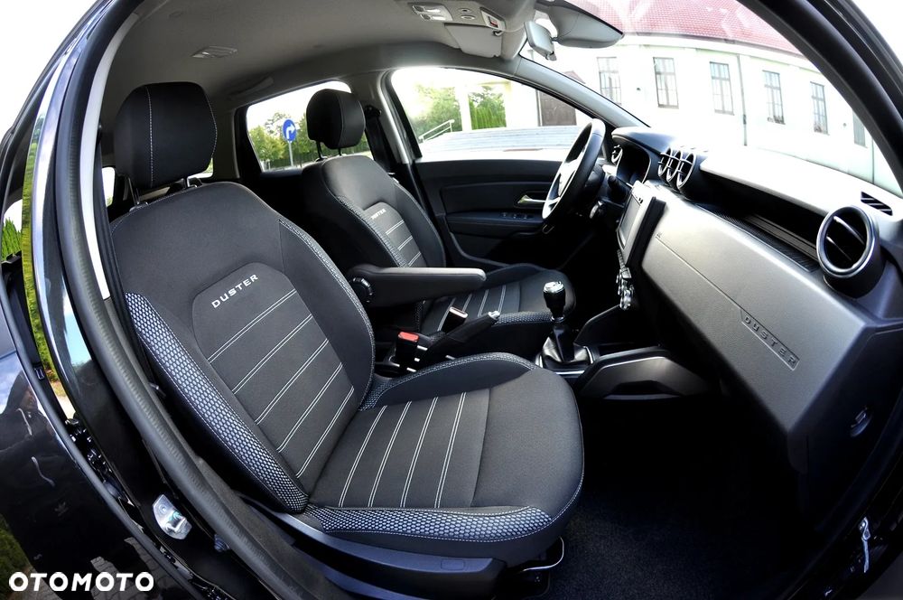Dacia Duster 1.6 SCe Prestige - 19