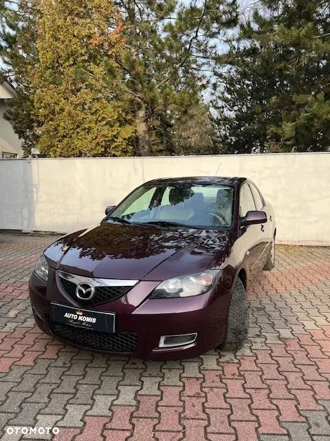 Mazda 323
