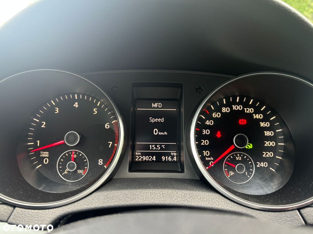 Volkswagen Golf 1.4 TSI Highline DSG - 16