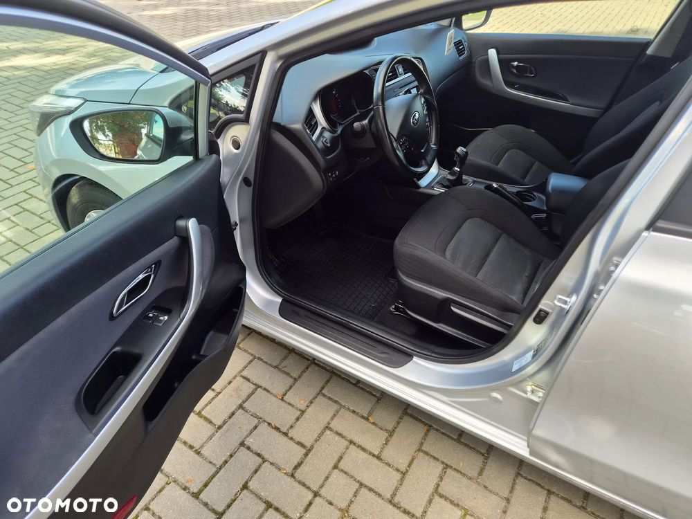 Kia Ceed 1.6 CRDi XL - 9
