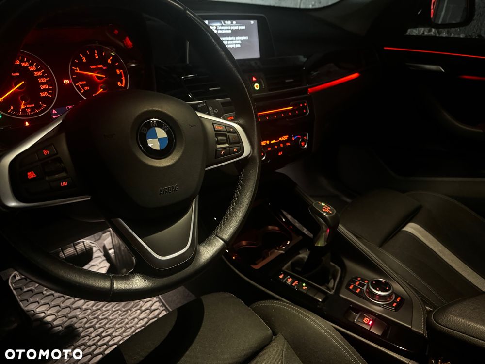 BMW X1 - 17