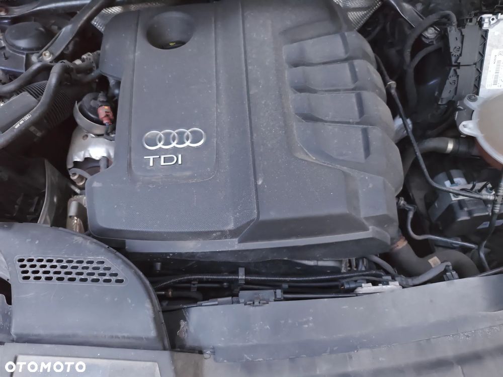 Audi Q5 2.0 TDI Quattro Design S tronic - 34