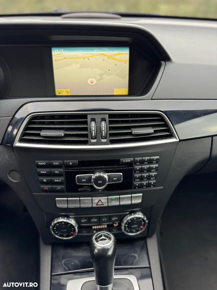 Mercedes-Benz C 220 CDI DPF Automatik Elegance - 11