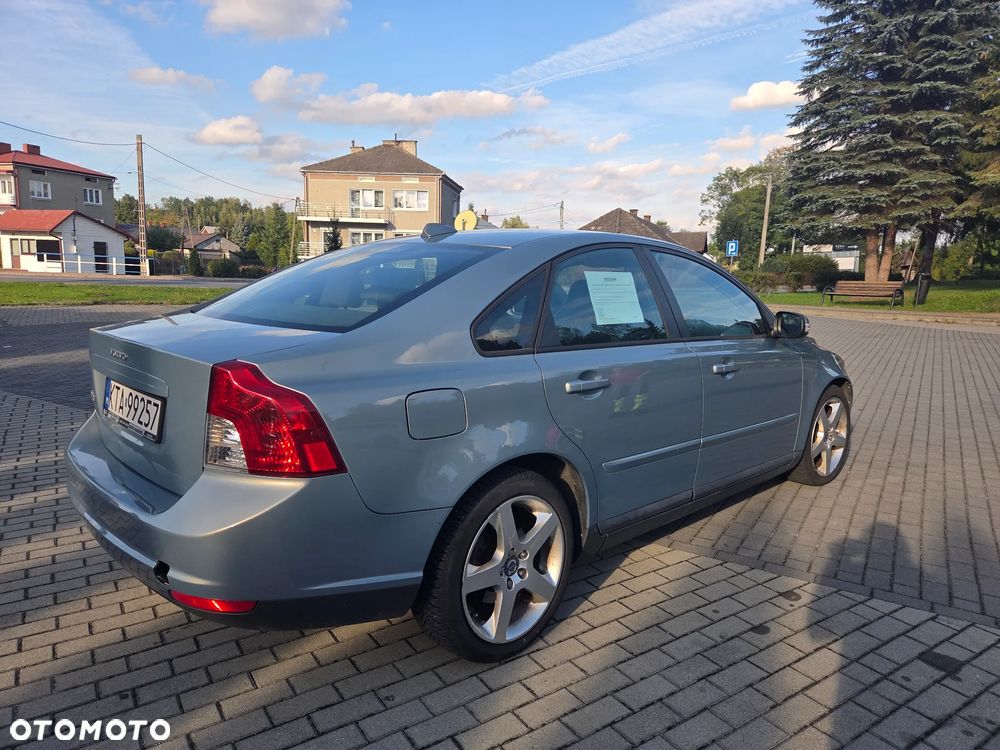Volvo S40
