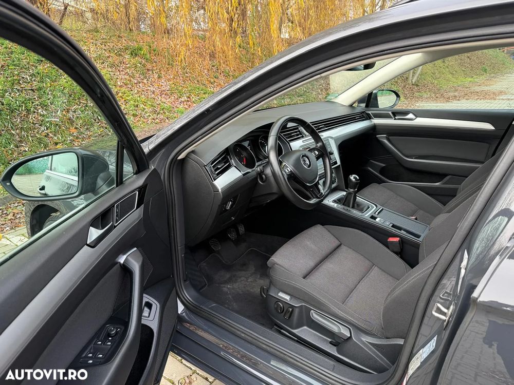 Volkswagen Passat Variant 2.0 TDI (BlueMotion Technology) Comfortline - 17