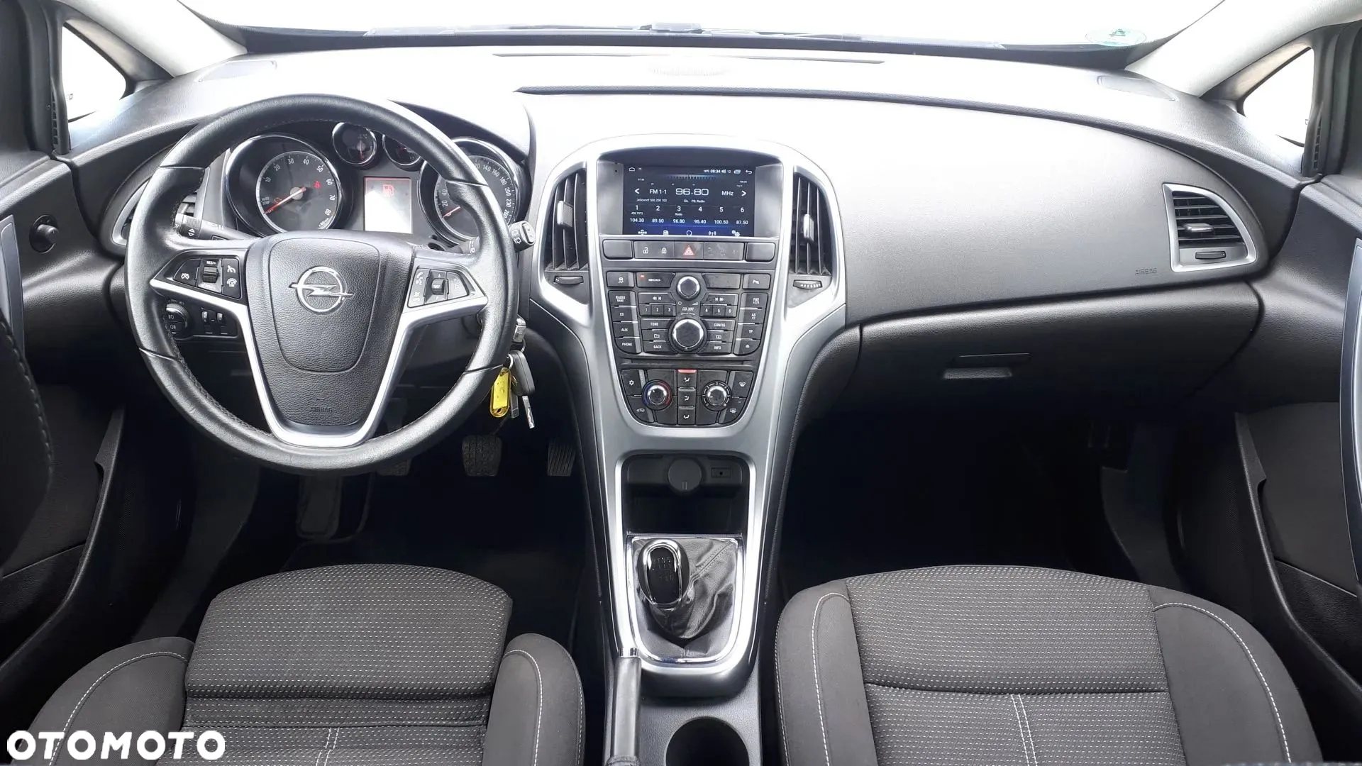 Opel Astra GTC 1.4 Turbo - 17