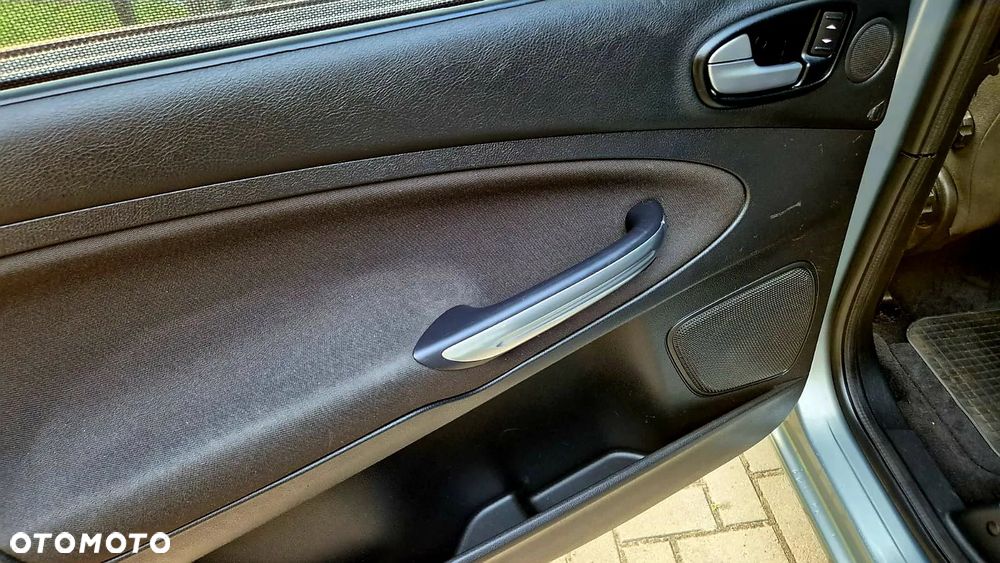 Ford S-Max 2.0 TDCi Trend - 16