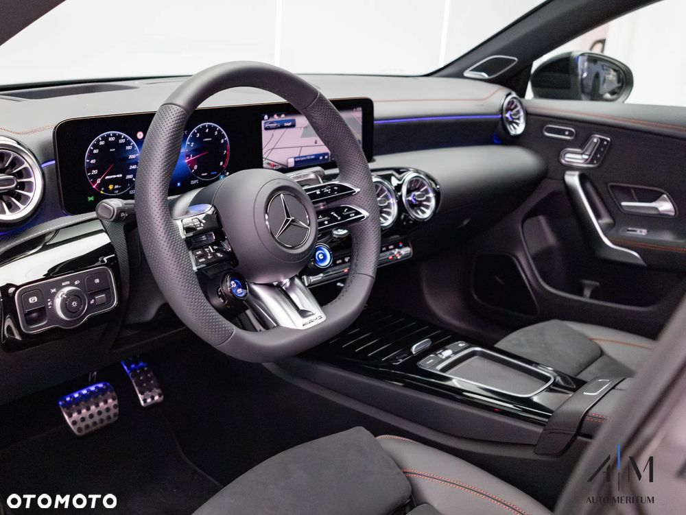 Mercedes-Benz CLA AMG 35 mHEV 4-Matic 8G-DCT - 14