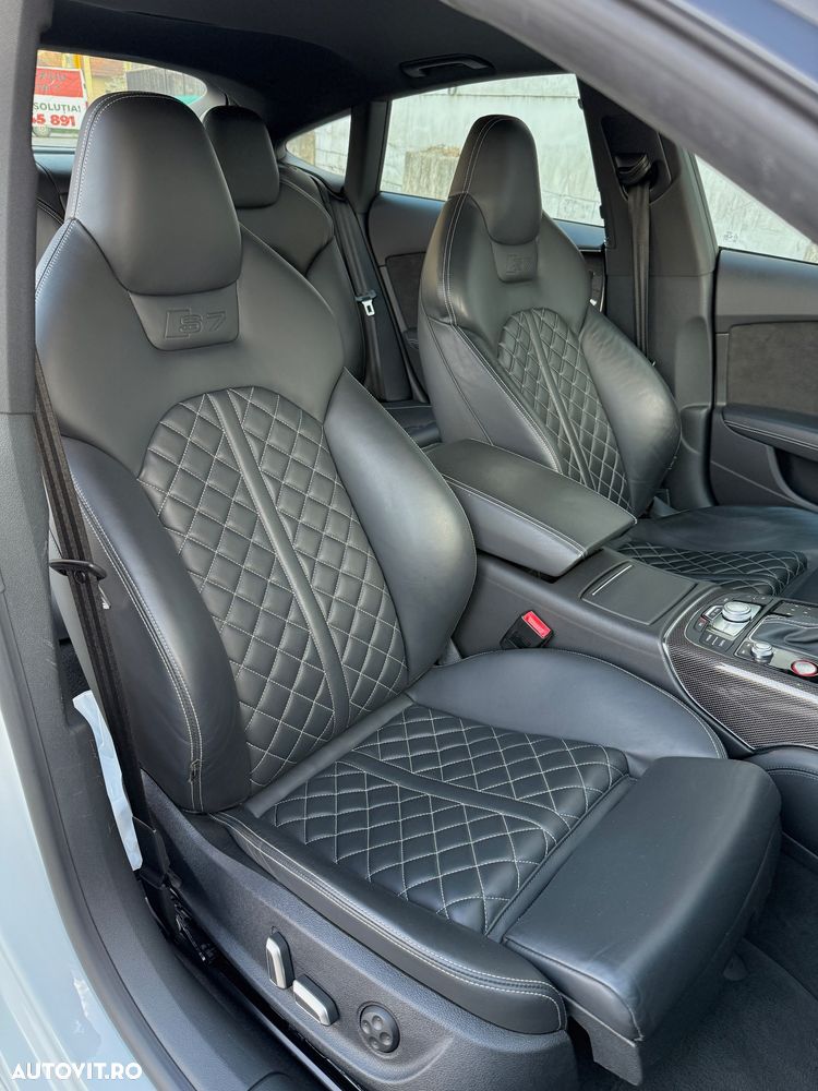 Audi S7 Standard - 8