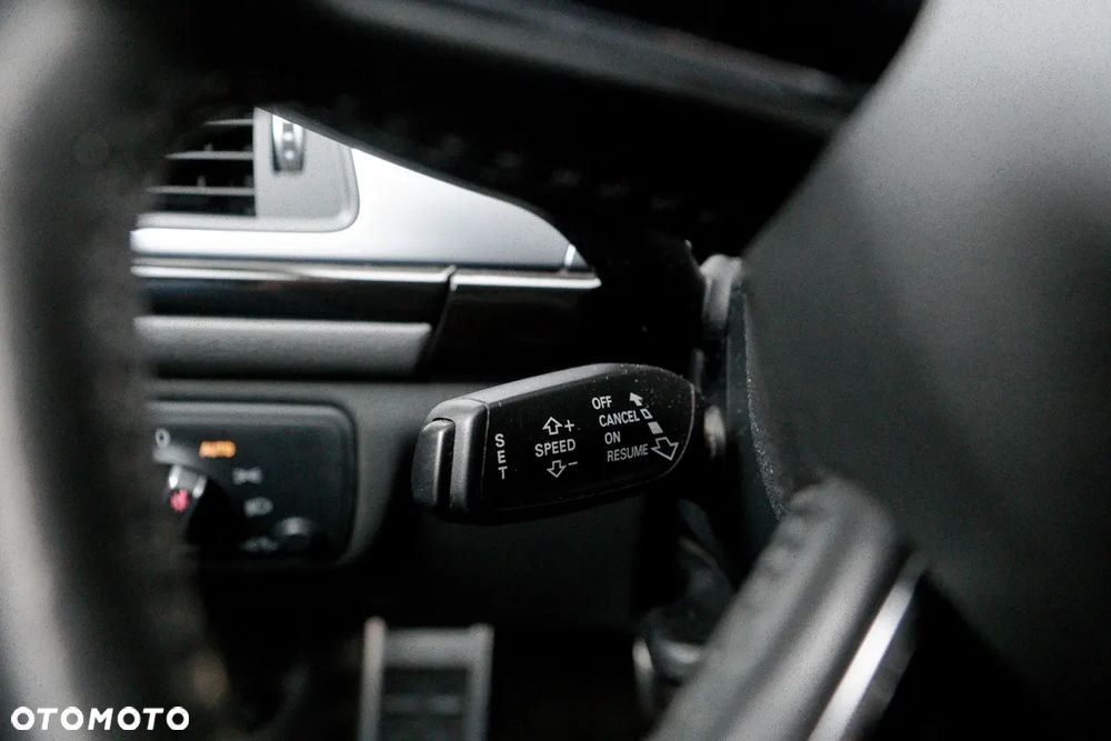 Audi A6 Avant 2.0 TDI ultra S tronic - 16