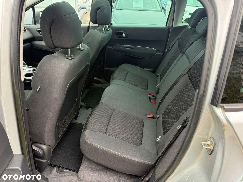 Peugeot 3008 - 17