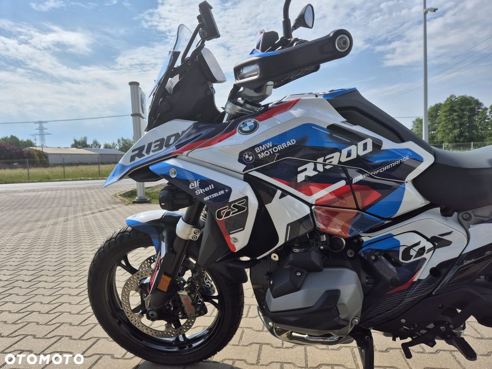BMW R - 9