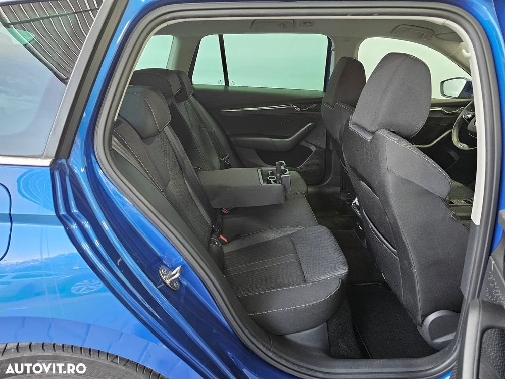 Skoda Octavia 2.0 TDI Style - 38
