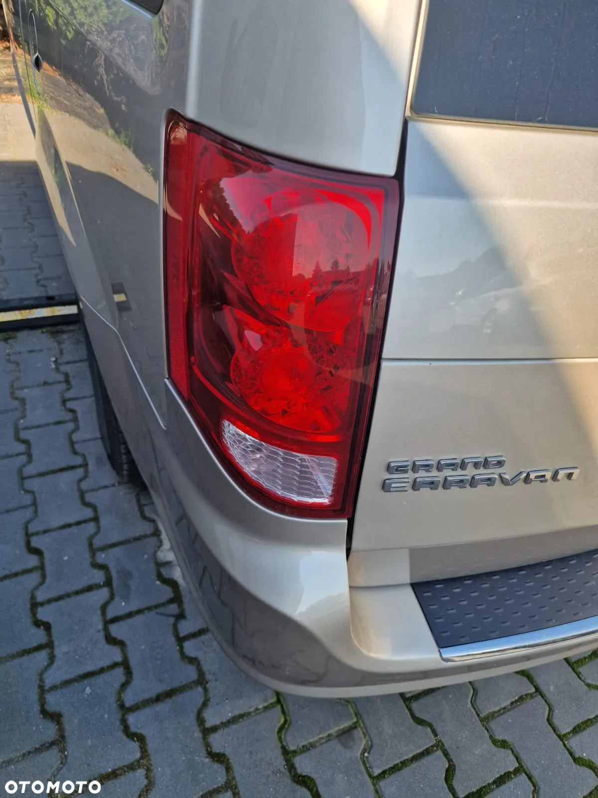 Dodge Grand Caravan 3.6 R/T - 4