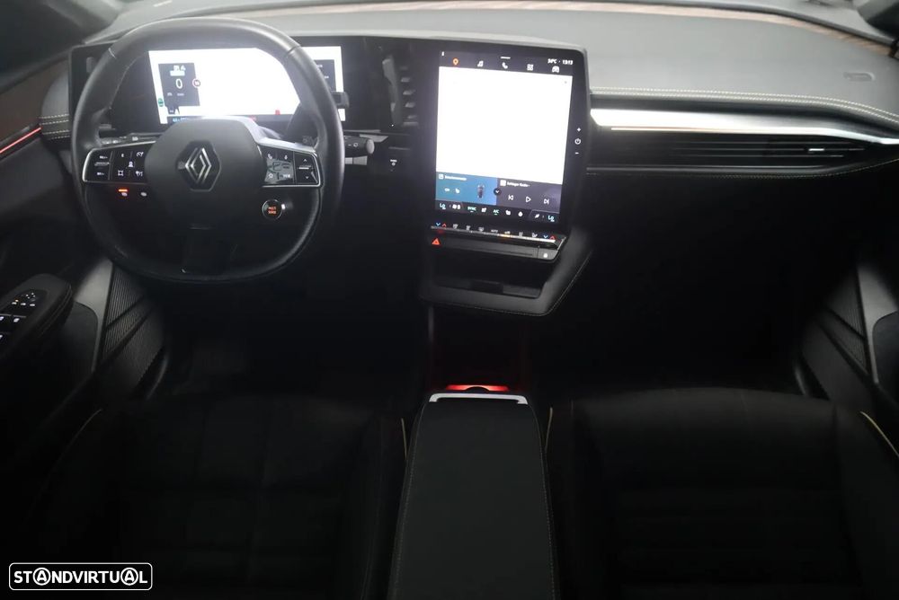 Renault Mégane E-Tech - 27