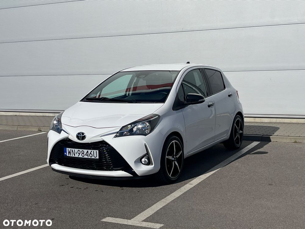 Toyota Yaris 1.0 Premium - 3