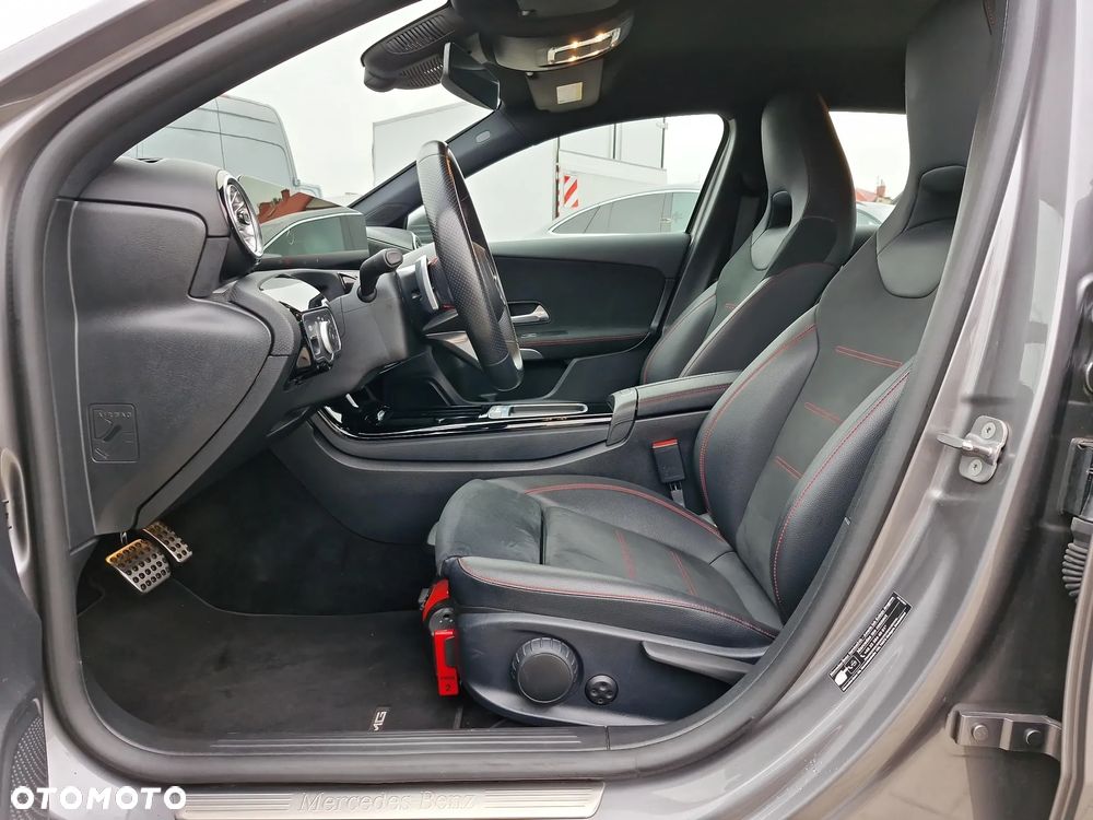 Mercedes-Benz Klasa A 200 AMG Line 7G-DCT - 13