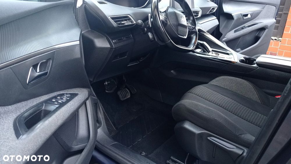 Peugeot 5008 BlueHDi 130 EAT8 Allure - 13