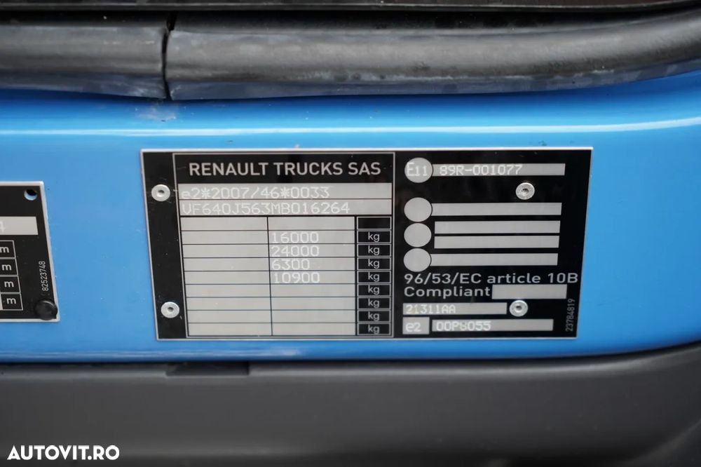 Renault D 240 / RETARDER / ȘASIU 6 M / NOU-NOUȚ / NEUTILIZAT - 38