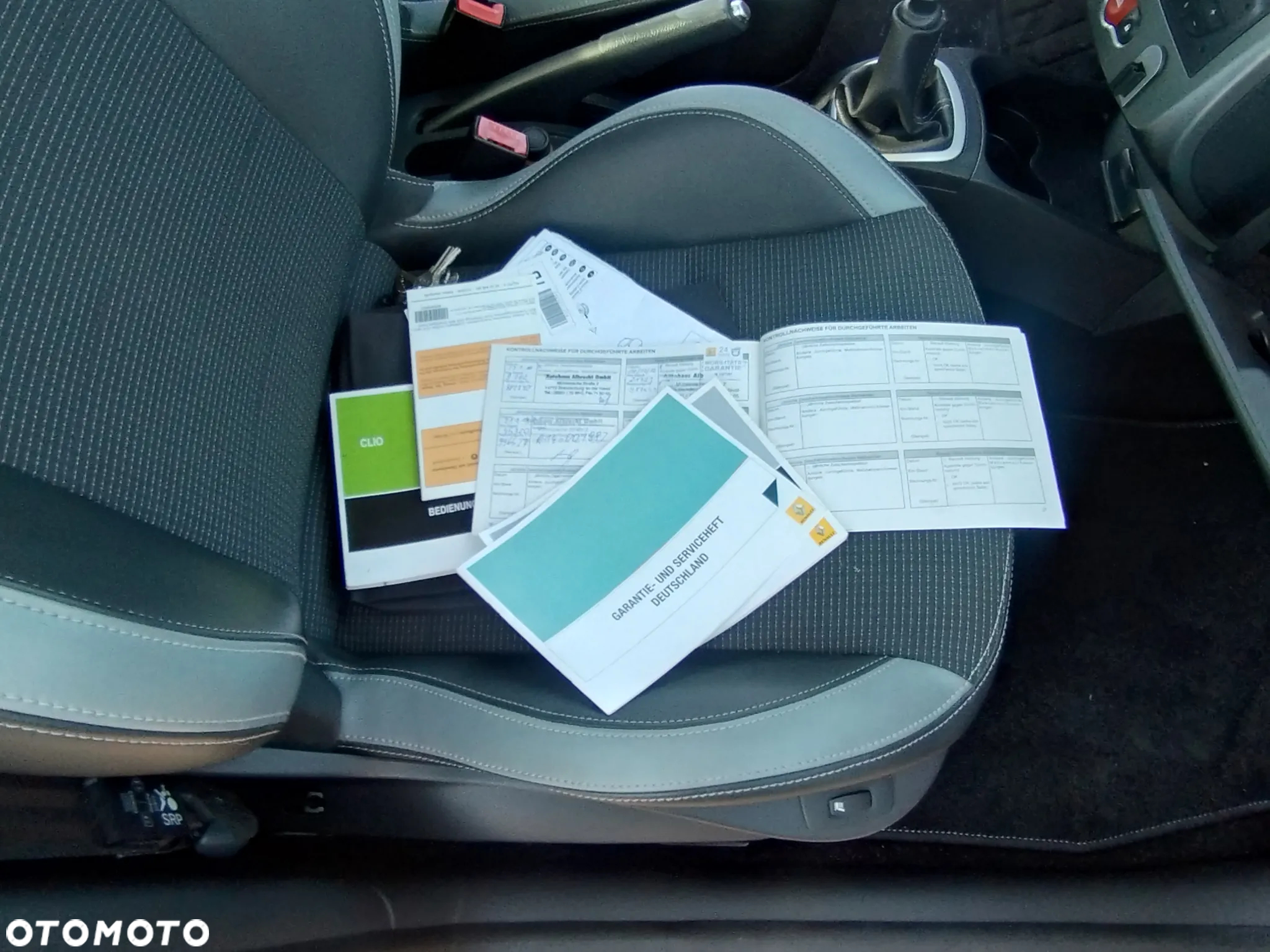 Renault Clio 1.6 16V 130 GT - 30