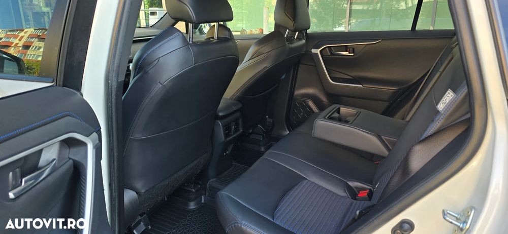 Toyota RAV4 2.5 Hybrid VVT-iE 4x4 Luxury - 18