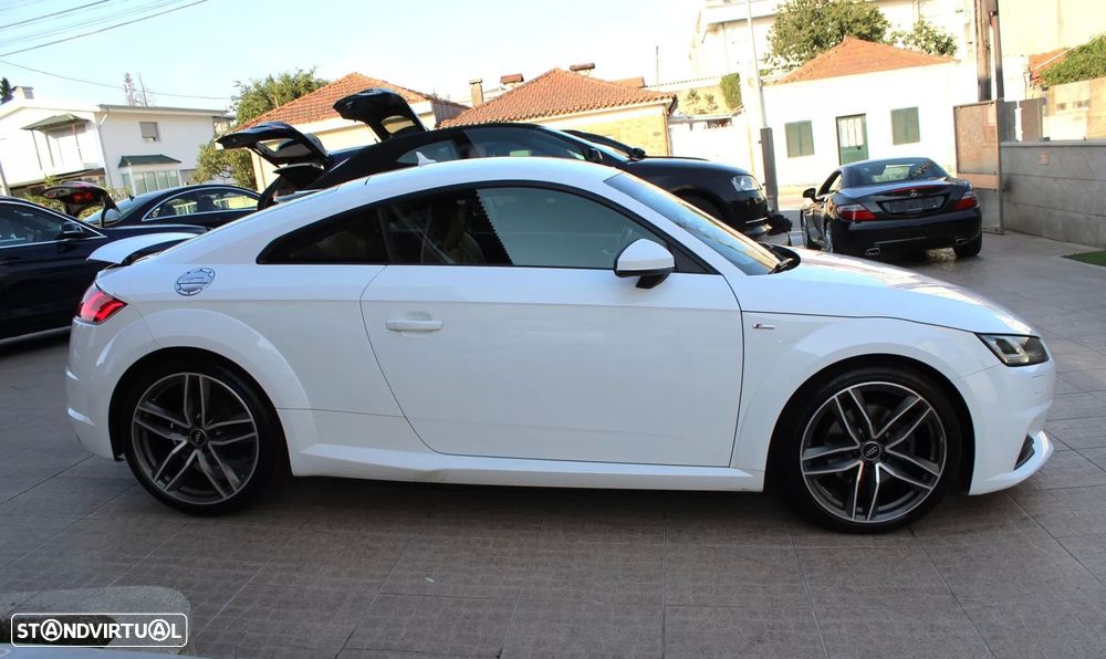 Audi TT Coupé - 4
