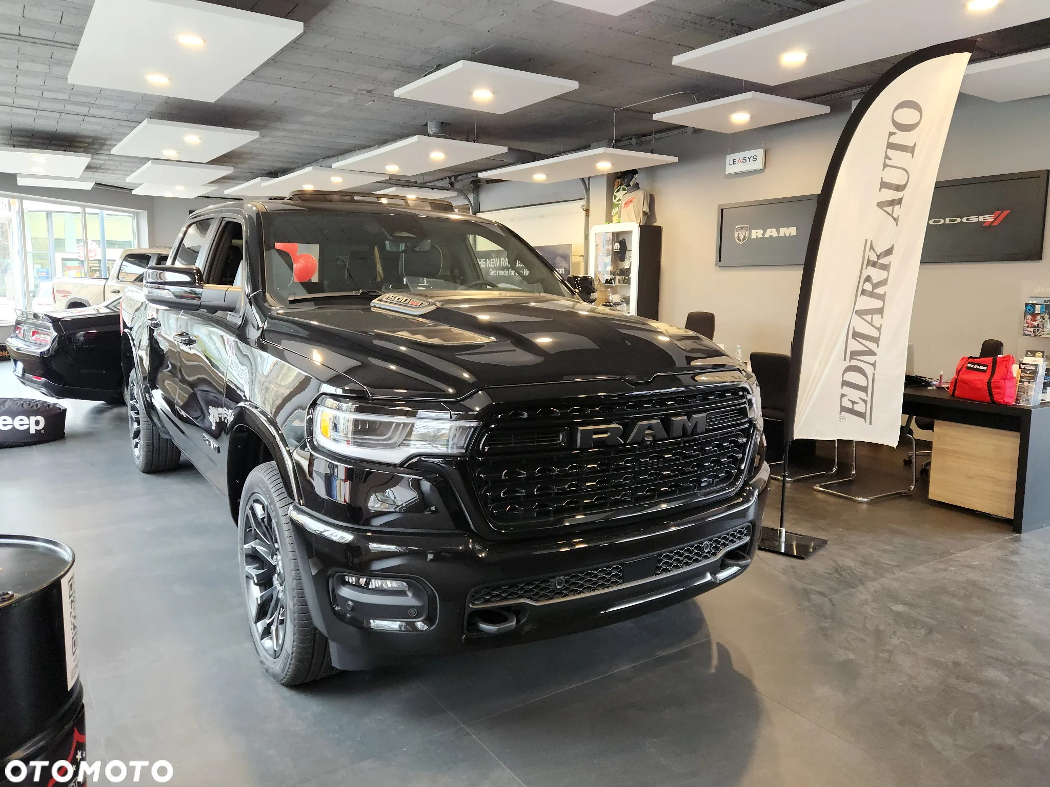 RAM 1500 - 4