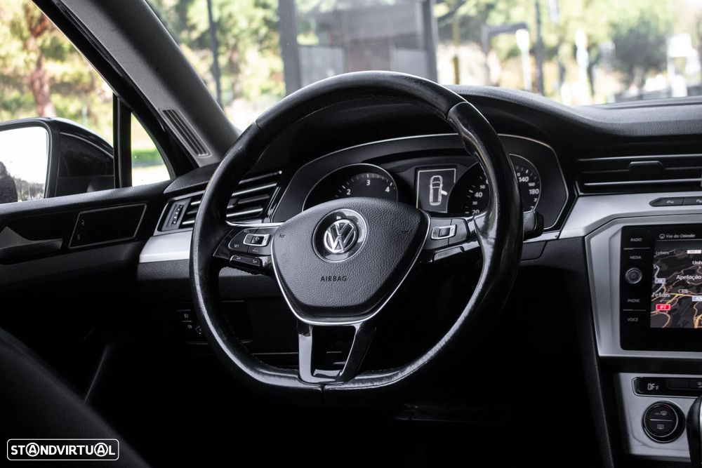 VW Passat Variant 1.6 TDI (BlueMotion ) DSG Comfortline - 33