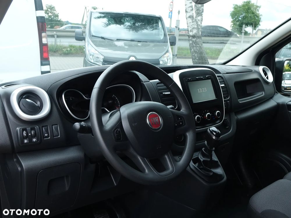 Renault Trafic 2.0 120KM 3-osobowy L1H1 MAŁY PRZEBIEG - 10