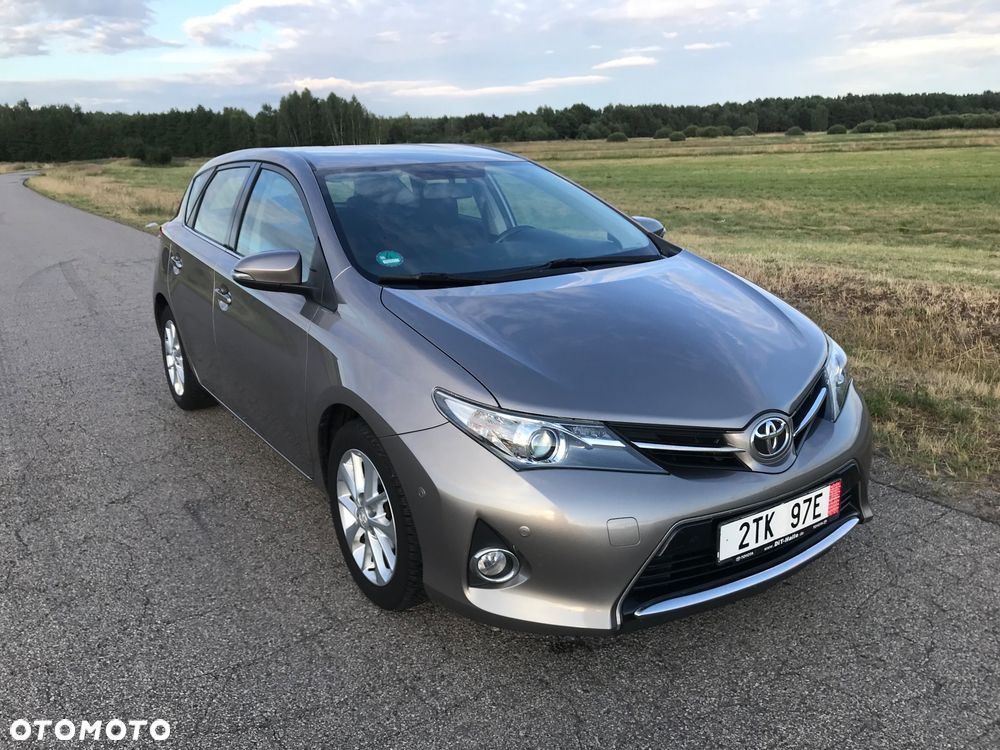 Toyota Auris - 3
