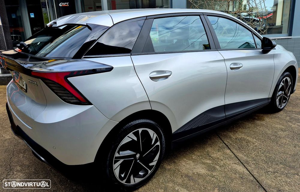 MG MG4 51 kWh Standard - 12