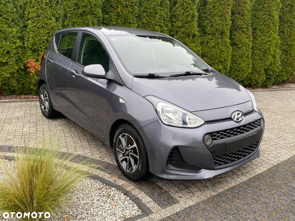 Hyundai i10 1.0 - 21