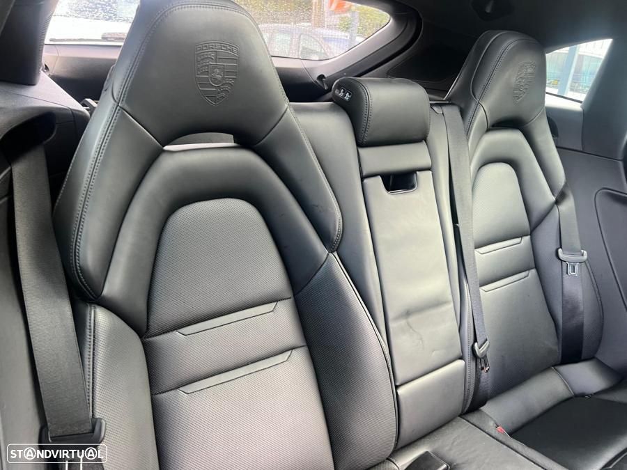 Porsche Panamera Sport Turismo 4 E-Hybrid - 9