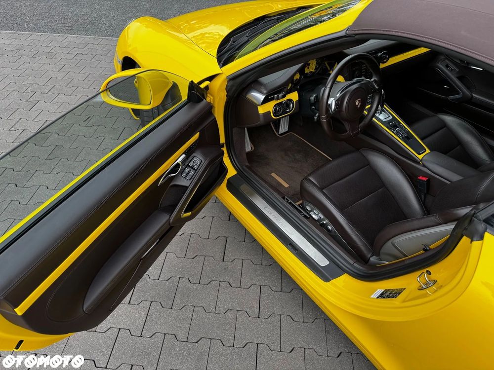 Porsche 911 Carrera 4S PDK - 5