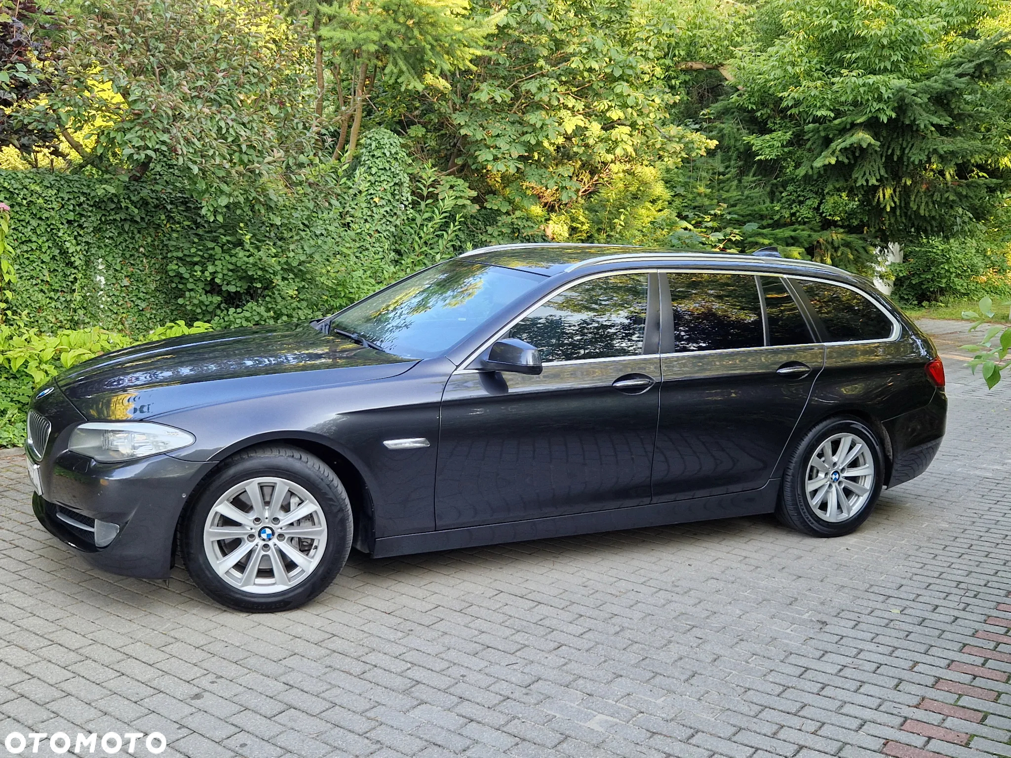 BMW Seria 5 525d xDrive - 3