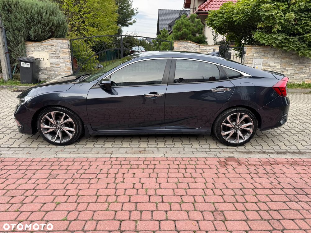 Honda Civic 1.5 i-VTEC Turbo CVT Executive - 11