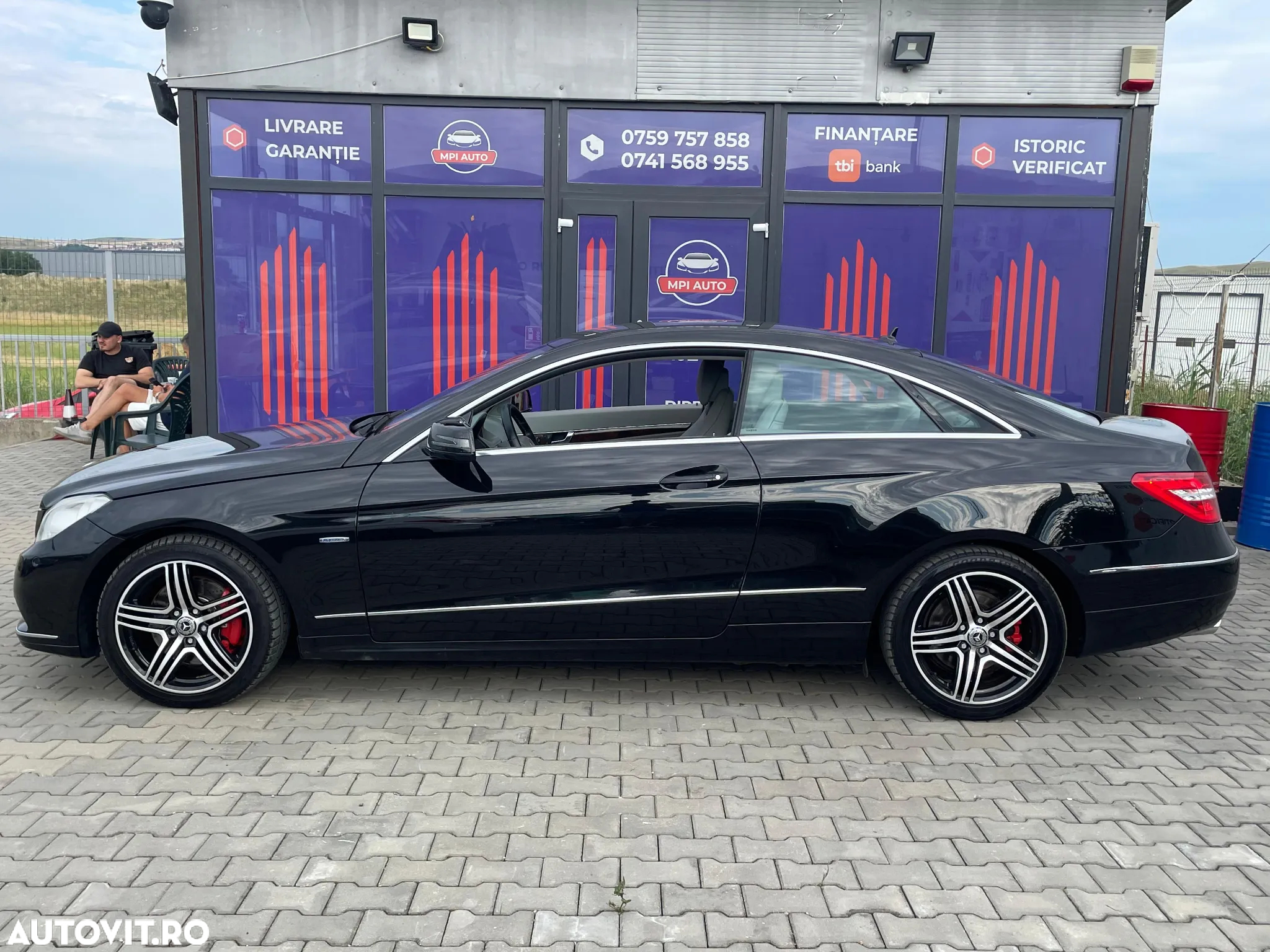 Mercedes-Benz E 250 CDI 4Matic 7G-TRONIC Elegance - 9