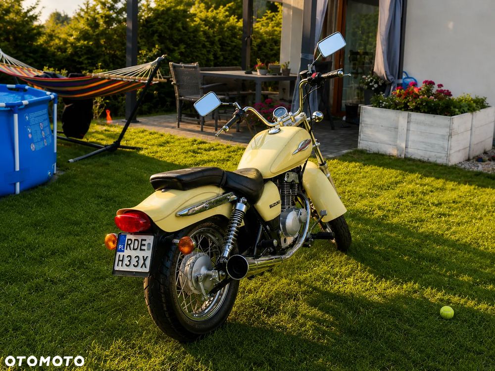 Suzuki Marauder - 1