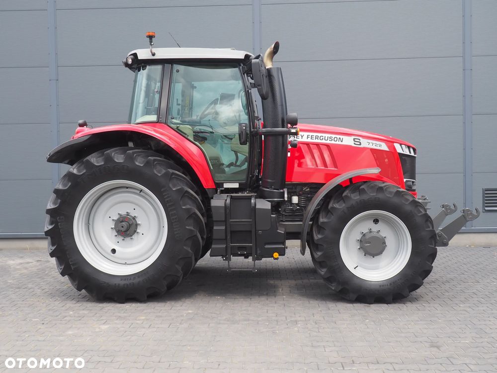 Massey Ferguson 7722 S - 6