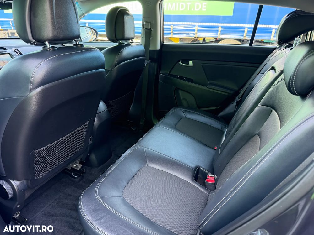 Kia Sportage 2.0 CRDI 4WD Spirit - 7