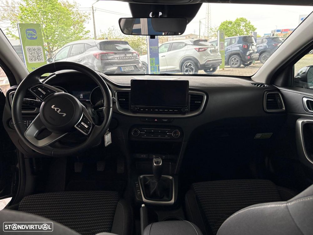 Kia XCeed 1.0 T-GDI Dynamic - 11
