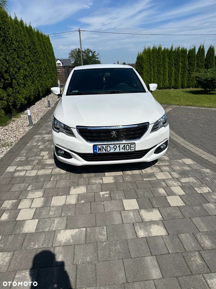 Peugeot 301 1.6 VTi Active - 1