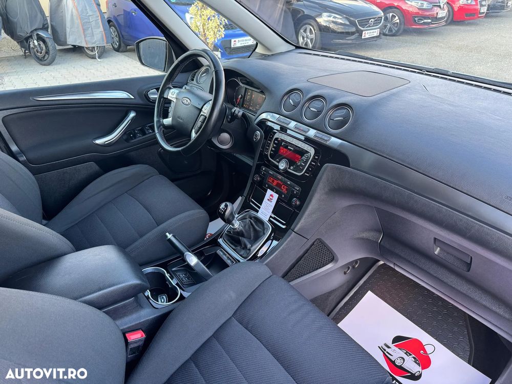 Ford Galaxy 2.0 TDCi Titanium - 11