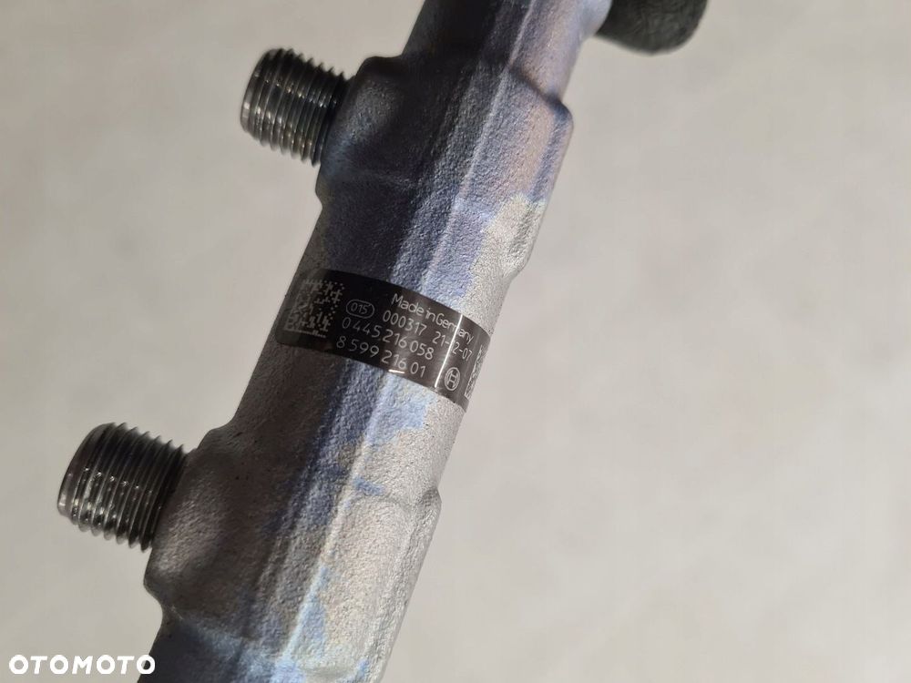 BMW X5 G05 LISTWA WTRYSKOWA 8599216 3.0D B57 - 3
