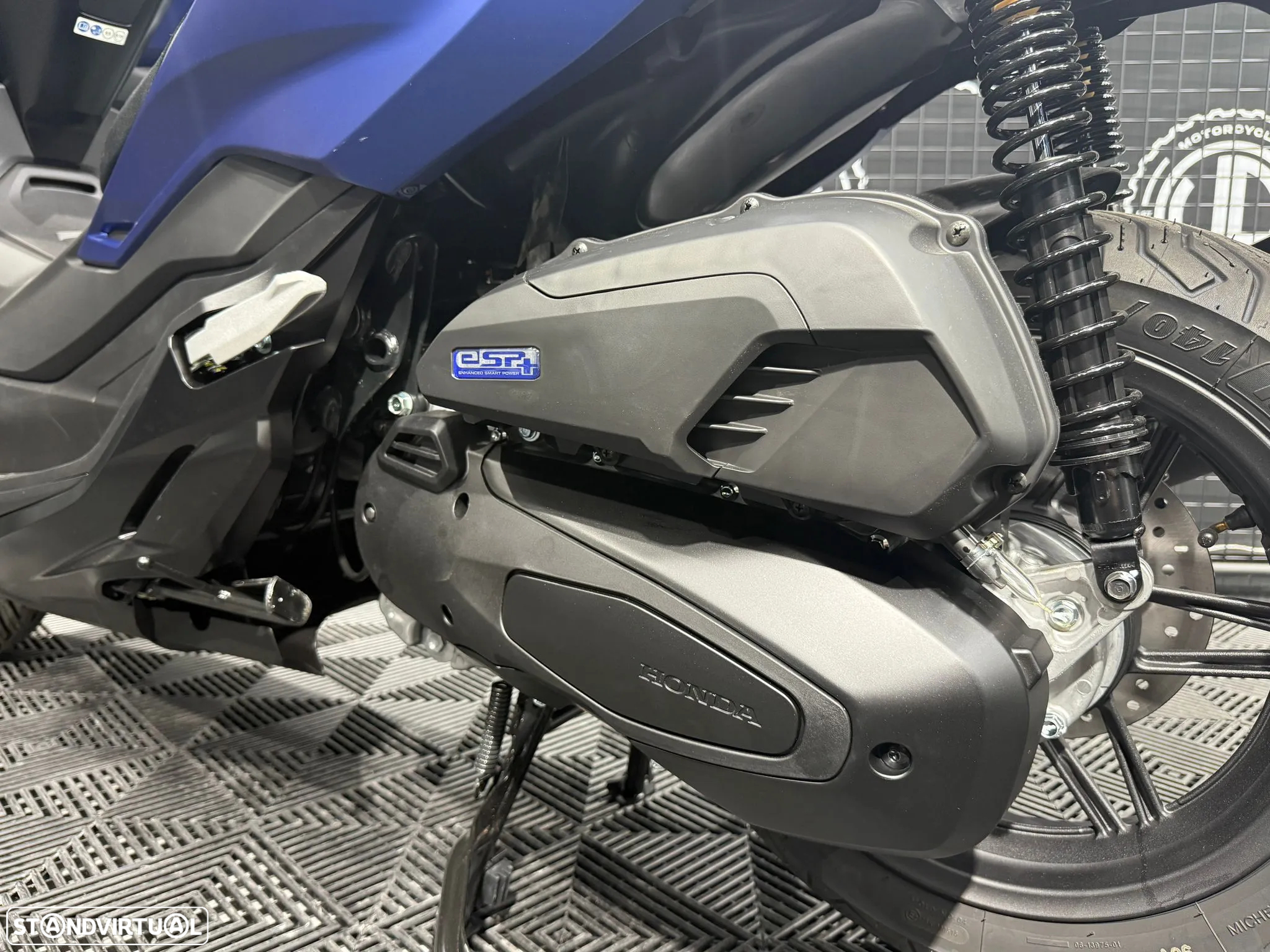Honda Forza 125 - 12