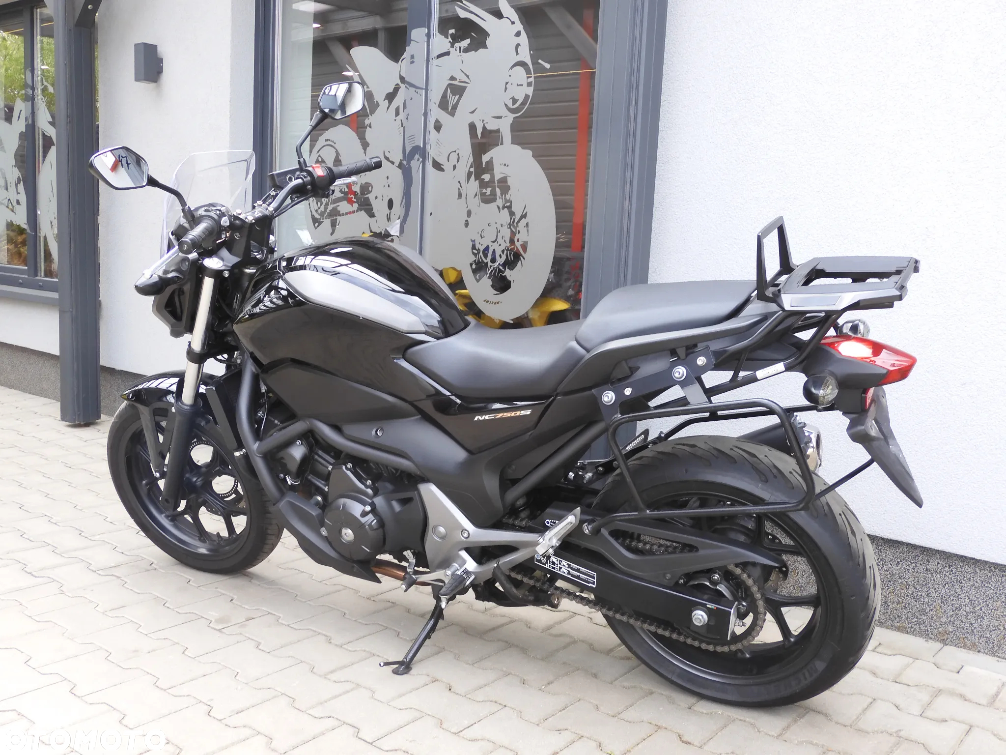 Honda NC - 28